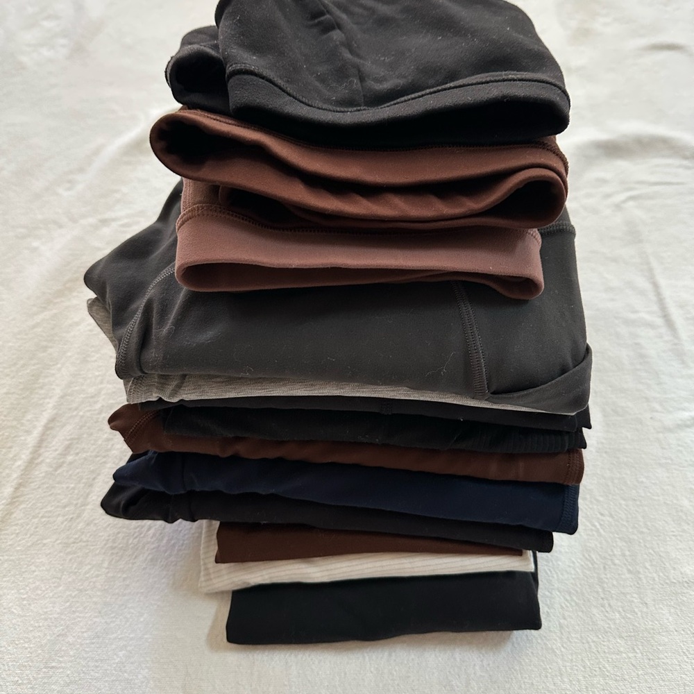 Lululemon Bundle in Neutral Tones (13 items)